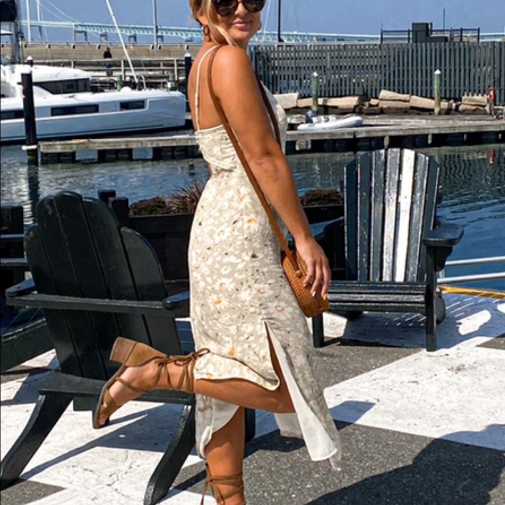 AMERICAN EAGLE maxi dress